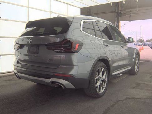 Used 2024 BMW X3 xDrive30i AWD/4WD image 3