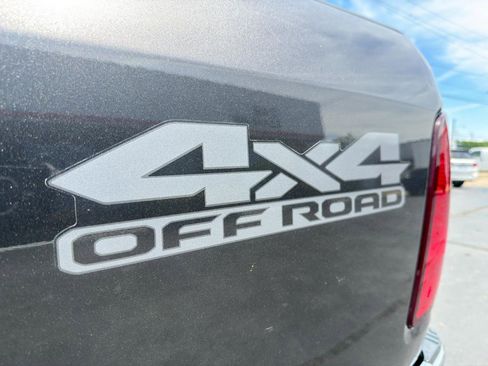 Used 2018 RAM 2500 Tradesman w/ Chrome Appearance Group AWD/4WD image 72
