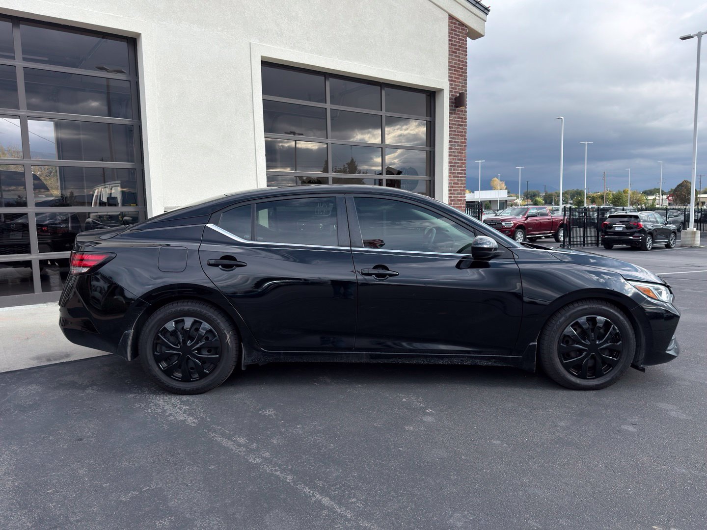 Used 2020 Nissan Sentra S FWD image 39