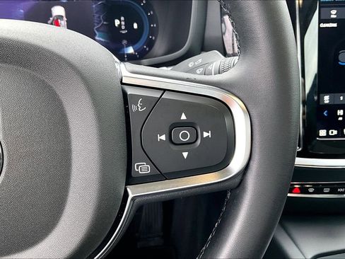 Used 2024 Volvo S60 B5 Core image 25