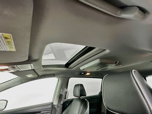 Used 2023 Honda Odyssey Elite image 23