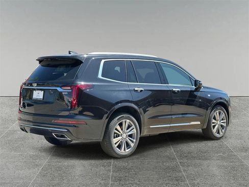 New 2024 Cadillac XT6 Premium Luxury w/ Technology Package image 9