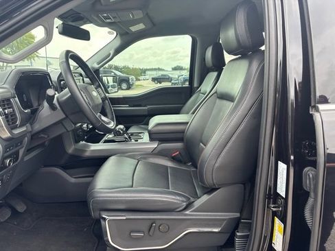 Used 2023 Ford F150 Lariat RWD image 9