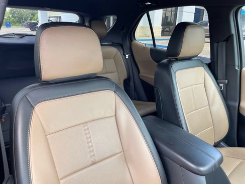 Used 2024 Chevrolet Equinox Premier FWD image 38