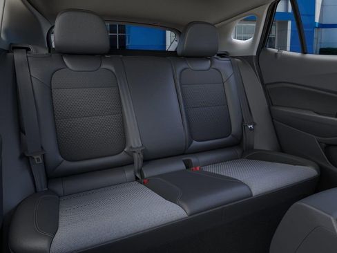 New 2026 Chevrolet Trax LT w/ Driver Confidence Package FWD image 17