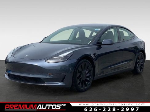 Used 2021 Tesla Model 3 Performance image 1