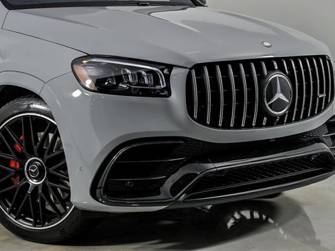 Used 2024 Mercedes-Benz GLS 63 AMG 4MATIC image 2