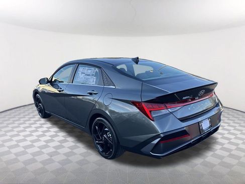New 2026 Hyundai Elantra SEL Sport image 7