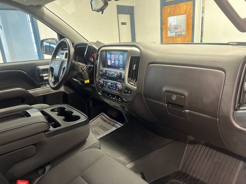 Used 2019 Chevrolet Silverado 1500 LT w/ All Star Edition AWD/4WD image 40