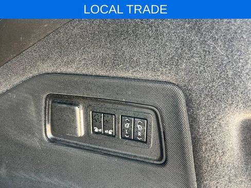 Used 2021 Cadillac Escalade Sport Platinum AWD/4WD image 23