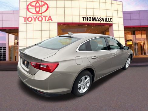 Used 2024 Chevrolet Malibu LT image 5