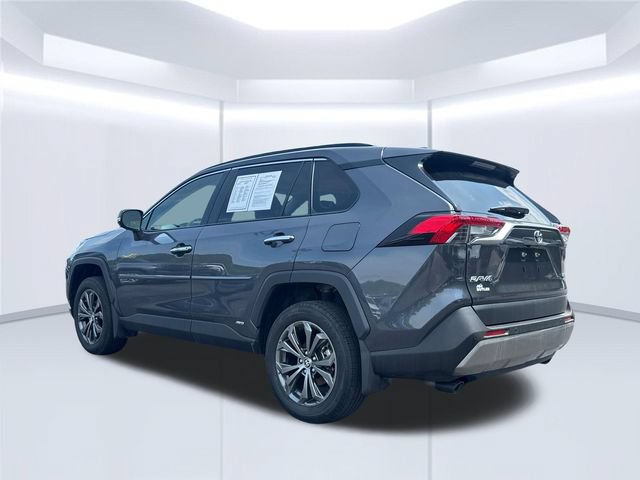 Used 2025 Toyota RAV4 Limited w/ Advanced Technology Package AWD/4WD image 9