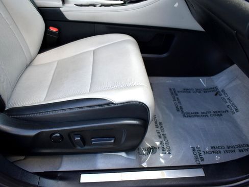 Used 2017 Lexus RX 350 FWD w/ Accessory Package image 30