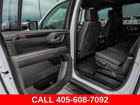 Used 2023 GMC Yukon XL SLE w/ Max Trailering Package AWD/4WD image 45