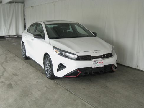 Used 2022 Kia Forte GT-Line w/ GT-Line Premium Package image 1