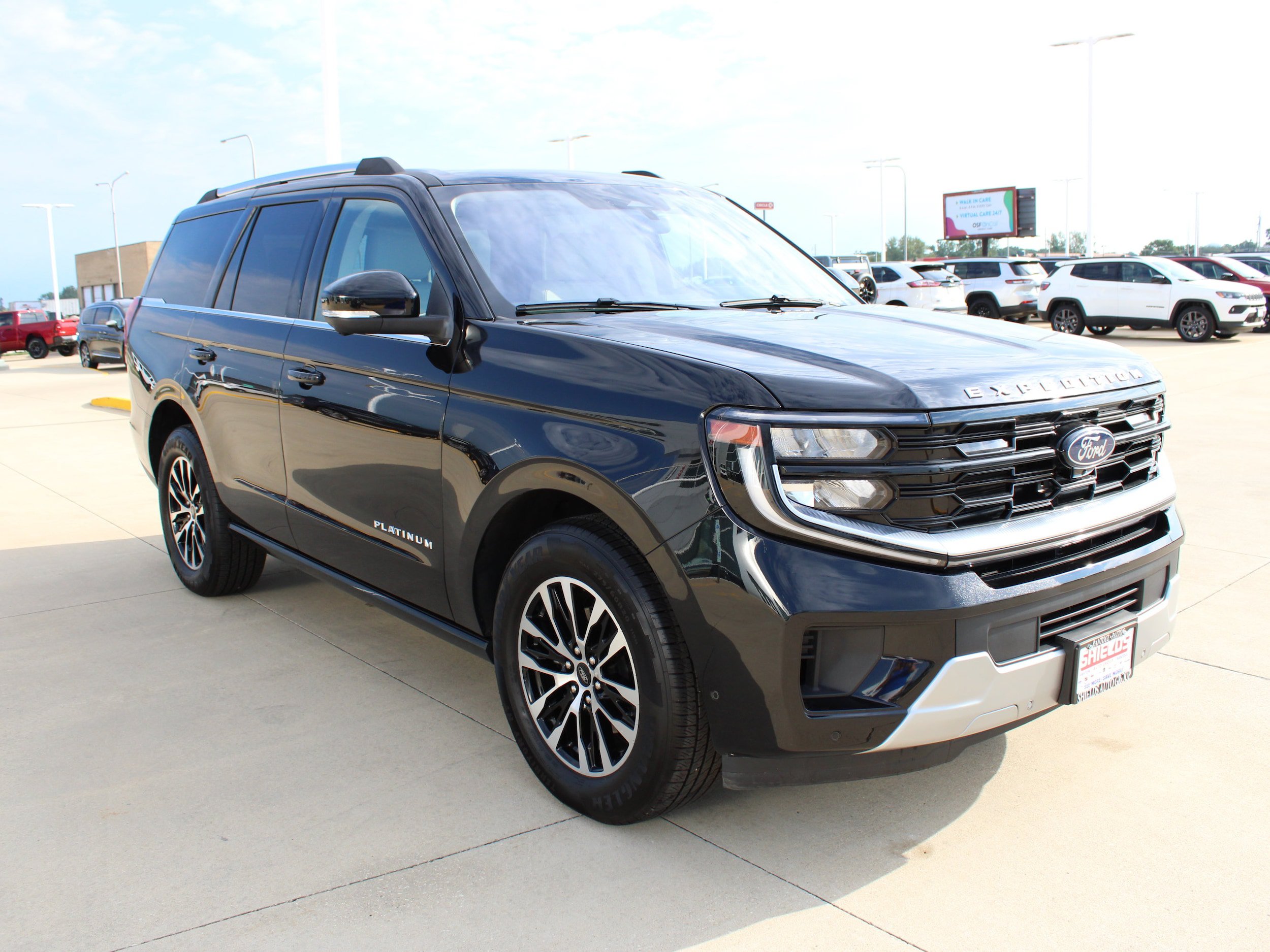 Used 2025 Ford Expedition Platinum AWD/4WD image 8