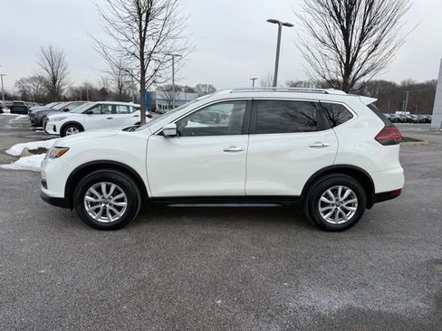 Used 2020 Nissan Rogue S w/ Special Edition Package image 8