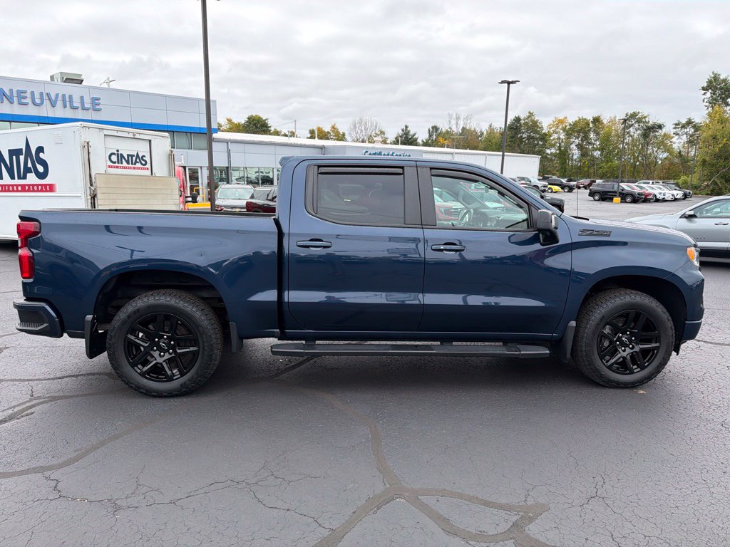 Certified 2022 Chevrolet Silverado 1500 RST AWD/4WD image 2