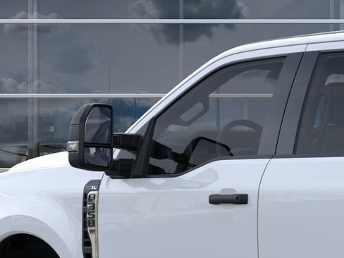 New 2026 Ford F350 XL w/ XL Chrome Package AWD/4WD image 43