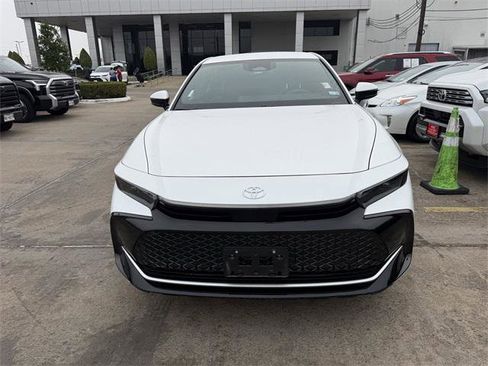 Certified 2023 Toyota Crown XLE image 2