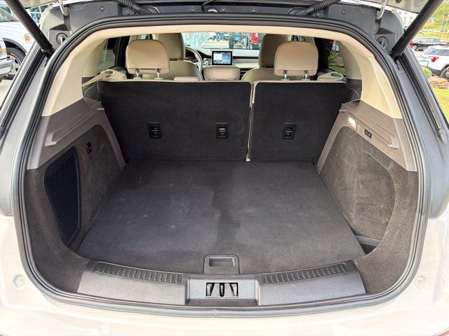 Used 2022 Lincoln Corsair FWD w/ Premium Package image 15