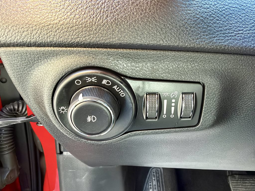 Used 2017 Jeep Compass Limited AWD/4WD image 19
