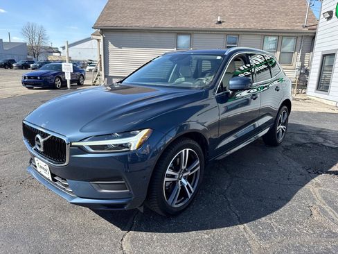 Used 2018 Volvo XC60 T6 Momentum w/ Convenience Package AWD/4WD image 7