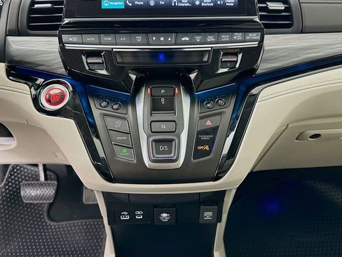 New 2026 Honda Odyssey Elite image 14