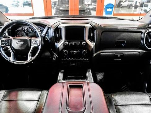 Used 2021 Chevrolet Silverado 1500 LT Trail Boss w/ LT Trail Boss Premium Package image 15