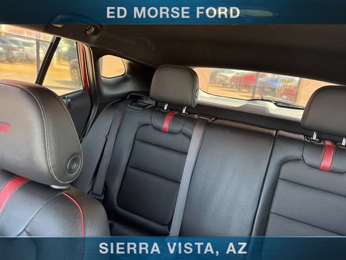 Used 2024 Chevrolet Trax RS FWD image 31
