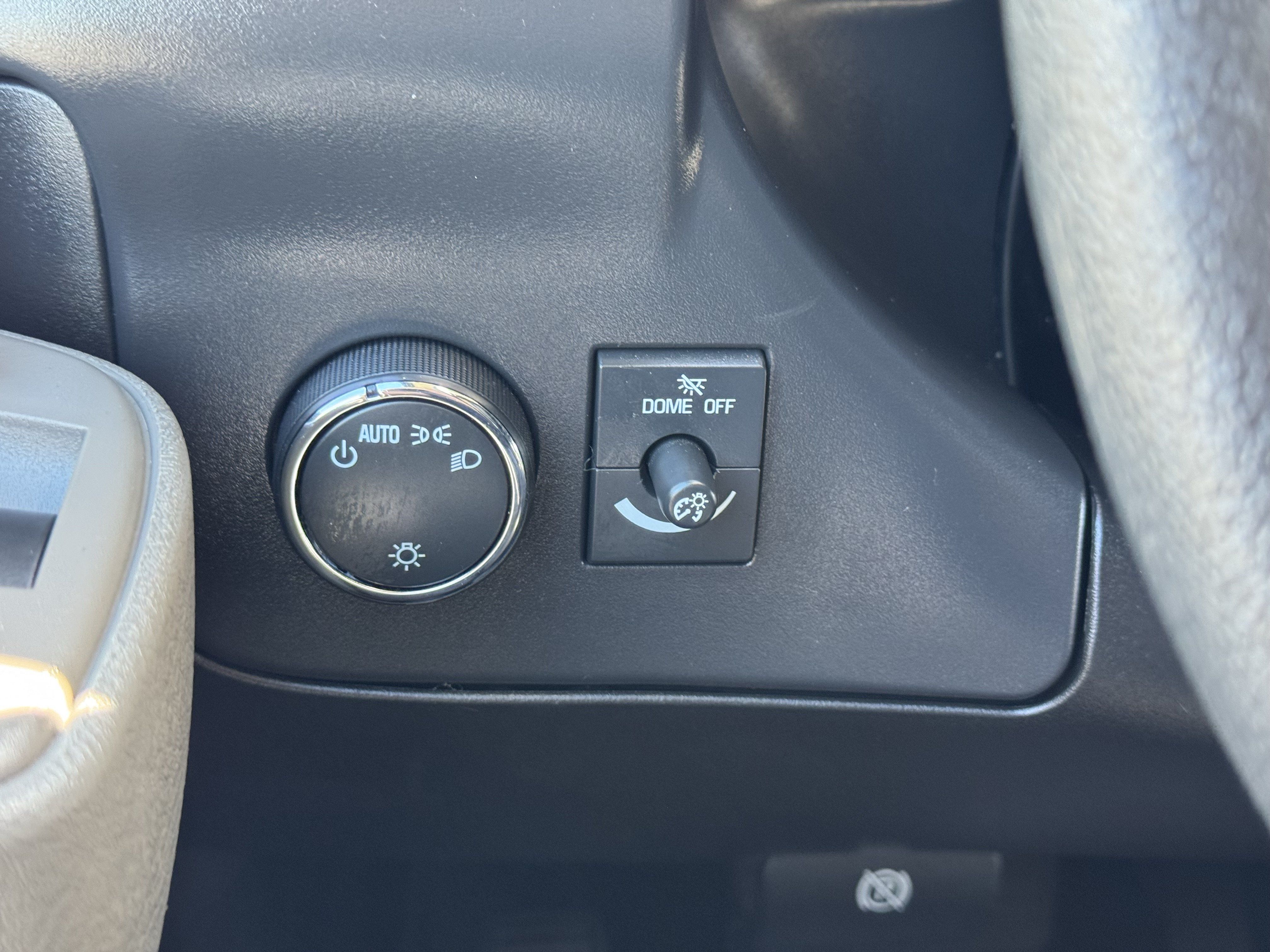 Certified 2025 Chevrolet Express 3500 LT w/ LT Preferred Equipment Group RWD image 29