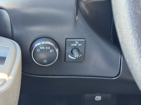 Used 2025 Chevrolet Express 3500 LT w/ LT Preferred Equipment Group RWD image 29