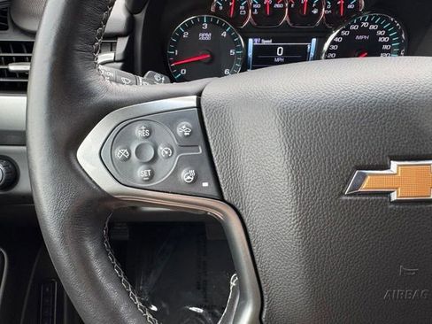 Used 2020 Chevrolet Tahoe LT w/ Luxury Package AWD/4WD image 23