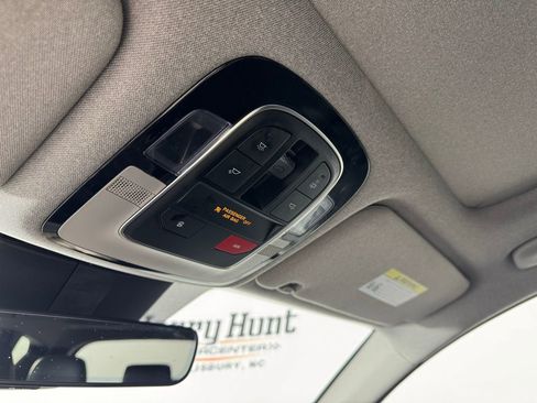 Used 2023 Hyundai Santa Fe Limited image 25