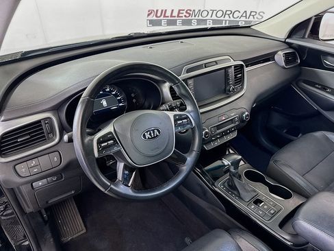 Used 2020 Kia Sorento SX image 9