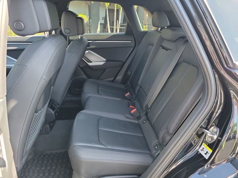 Used 2022 Audi Q3 2.0T Premium Plus AWD/4WD image 18