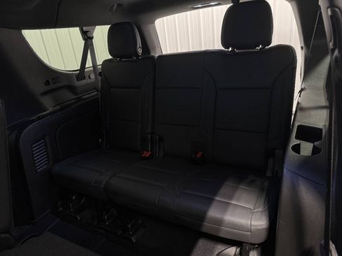 Used 2022 Chevrolet Suburban Z71 w/ Max Trailering Package AWD/4WD image 13