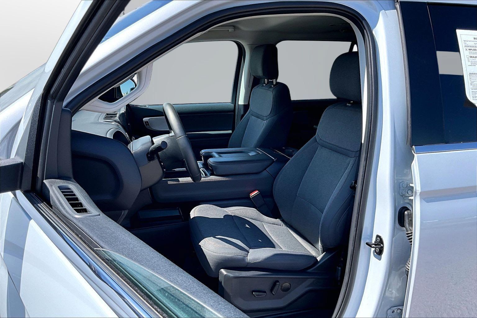 Used 2025 Ford Expedition Max Active RWD image 16