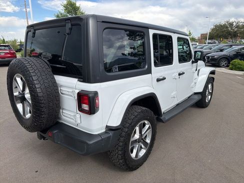 Used 2020 Jeep Wrangler Unlimited Sahara AWD/4WD image 8