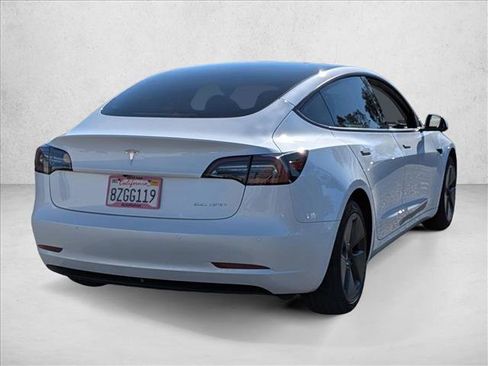 Used 2021 Tesla Model 3 Long Range image 5