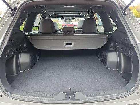 Certified 2025 Subaru Forester Premium image 31