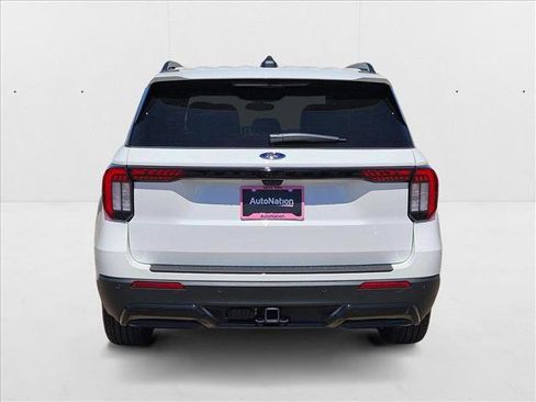 New 2025 Ford Explorer ST-Line image 6