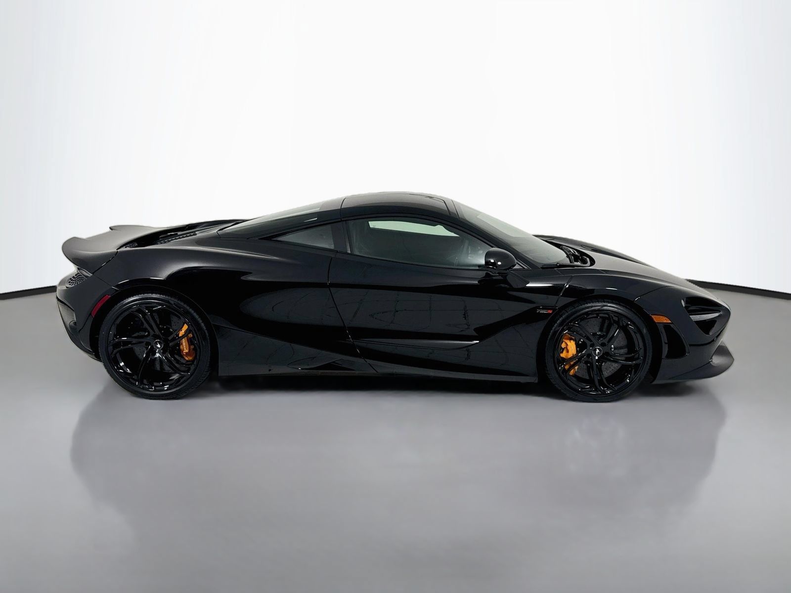 New 2027 McLaren 750S RWD image 8