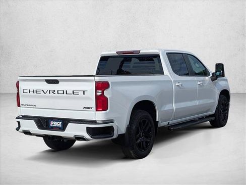 Used 2024 Chevrolet Silverado 1500 RST w/ Z71 Off-Road Package AWD/4WD image 5