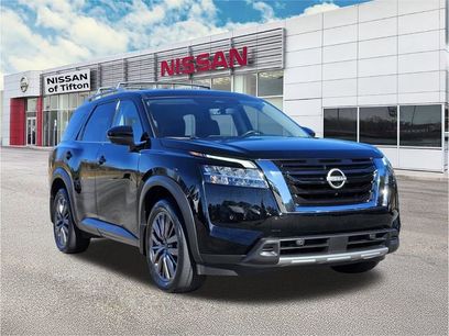 Certified 2024 Nissan Pathfinder SL w/ SL Premium Package