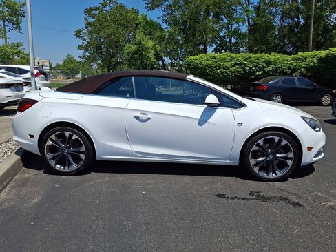 Used 2018 Buick Cascada Premium FWD image 7