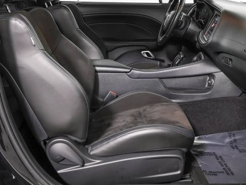 Used 2022 Dodge Challenger R/T w/ Plus Package RWD image 44