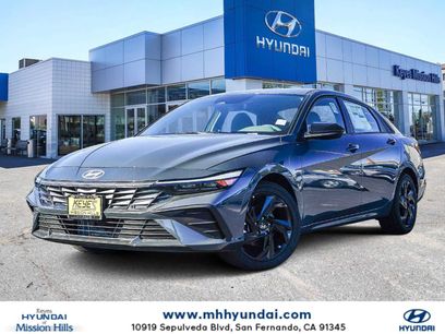 New 2026 Hyundai Elantra Sport w/ Cargo Package