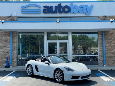 Used 2024 Porsche 718 Boxster S RWD image 6