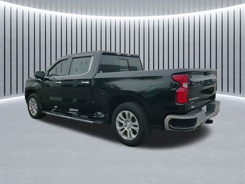 Used 2022 Chevrolet Silverado 1500 LTZ w/ LTZ Premium Package image 15